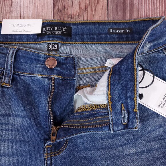 NWT Judy Blue Womens Size 9/29 Relaxed Fit Distressed Denim Jeans JB8271DK - Picture 6 of 16
